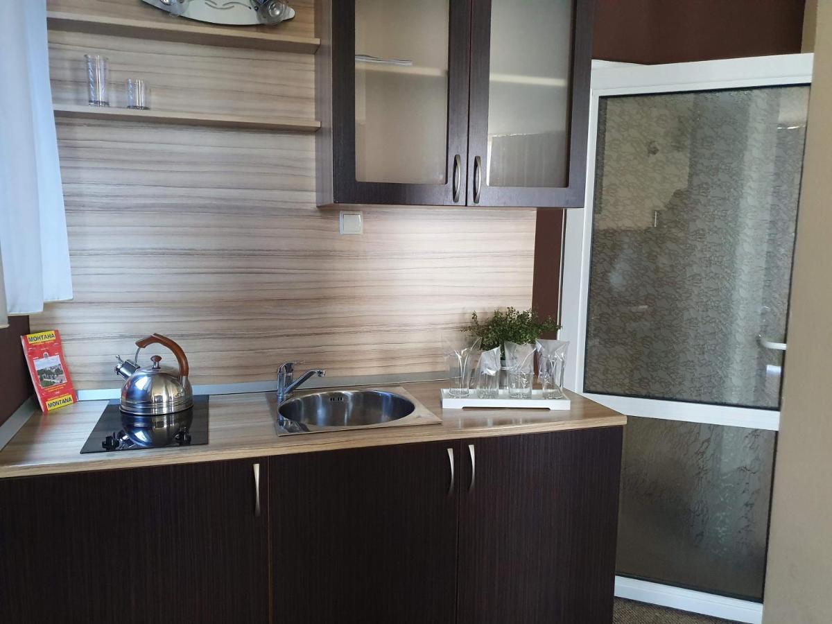 Хотел Европа Montana Extérieur photo