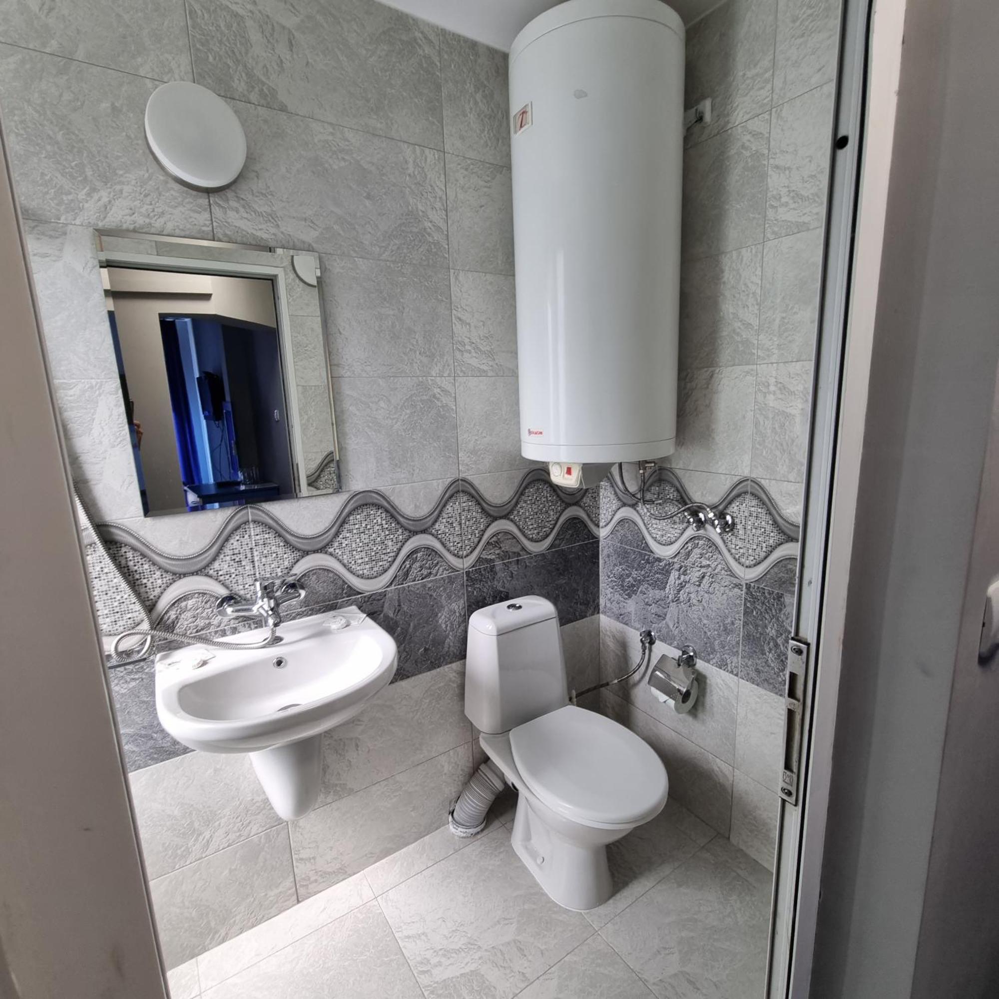 Хотел Европа Montana Extérieur photo
